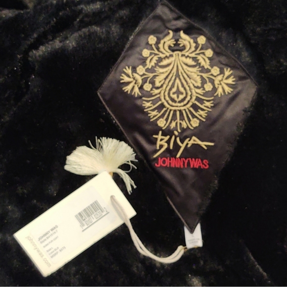 Johnny Was Sona Faux Fur Coat in Black, Size Large - Picture 9 of 13